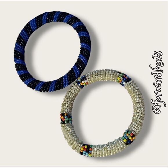 Sashka Seed Bead Bracelet Set of 2 - Fits a Med / Med-Lg Hand - Picture 5 of 8